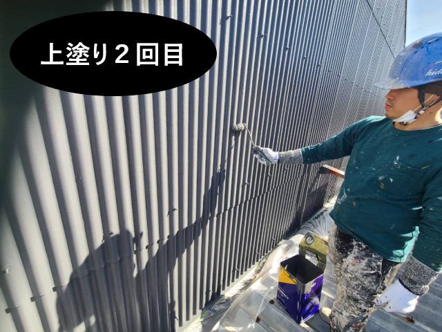 上塗り2回目　外壁塗装